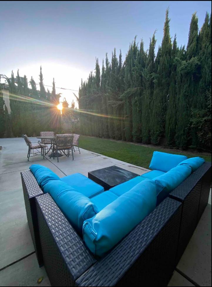 F O R G E T T H E H O T E L Hotel Alhambra Bagian luar foto